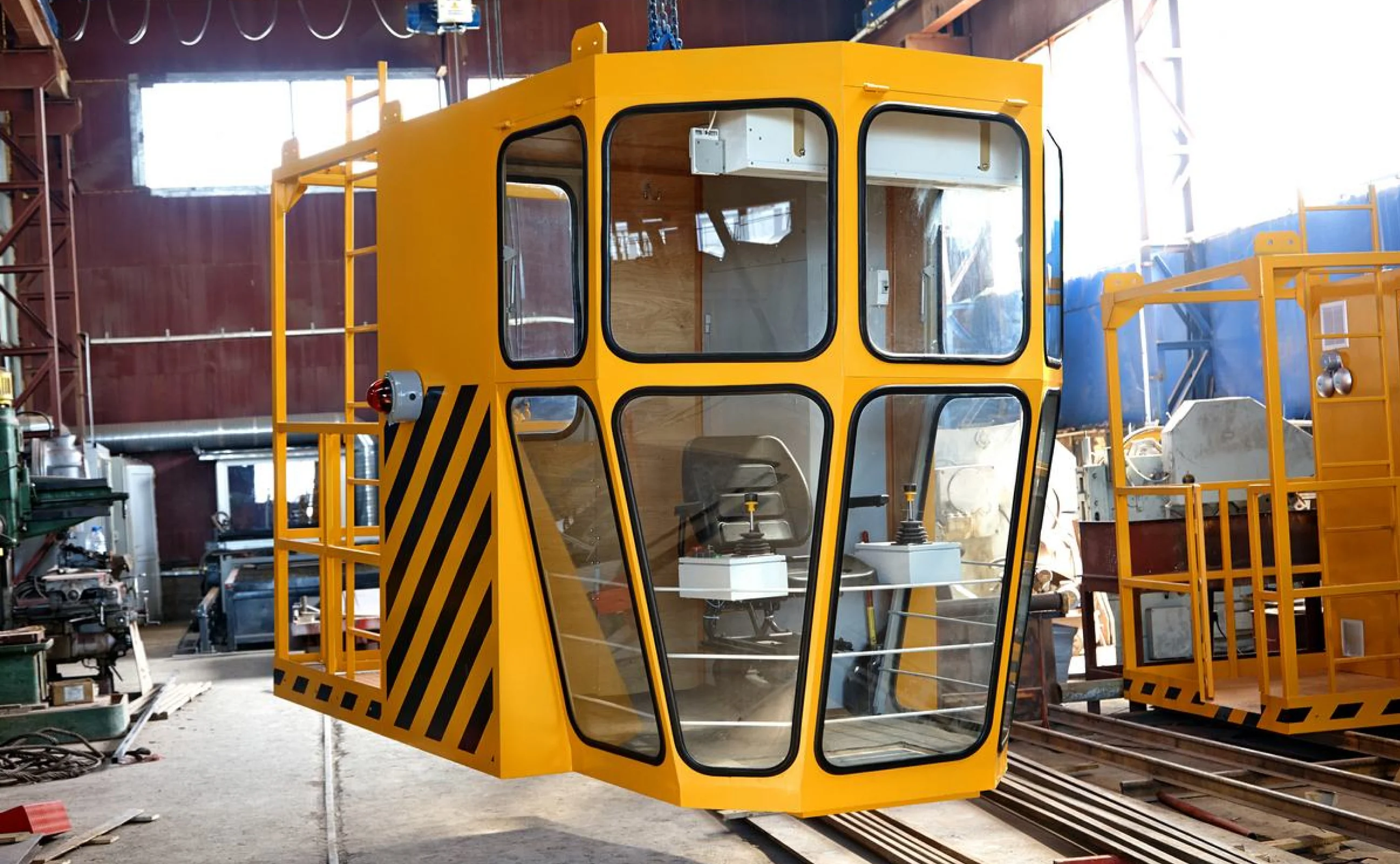 Photo 2 – Crane cabins